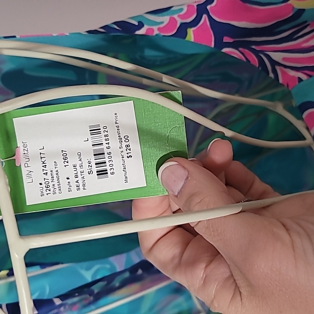 Lilly Pulitzer Cassandra 100% Silk Top Size Large NWT - Picture 4 of 6